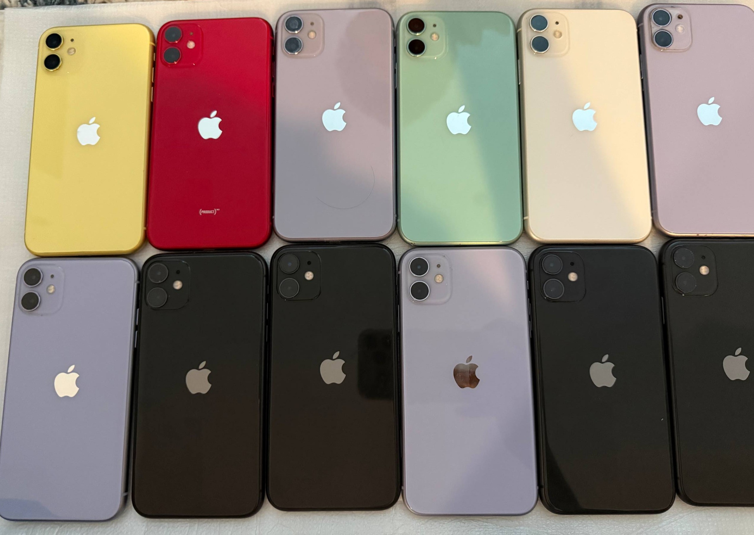 Apple iPhone 11 wholesale listing